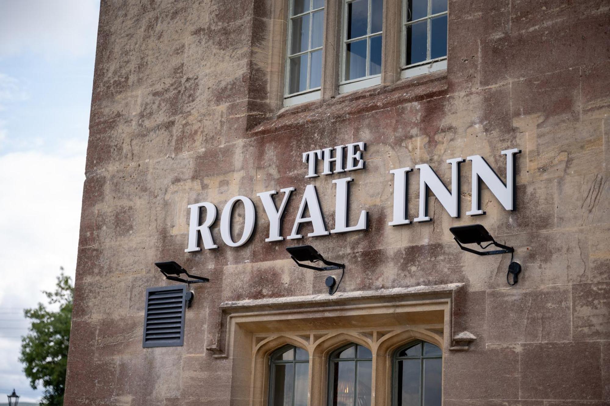 The Royal Inn By Chef & Brewer Collection 波蒂斯黑德 外观 照片
